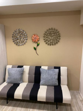 1 Bedroom Condo with View! LF10